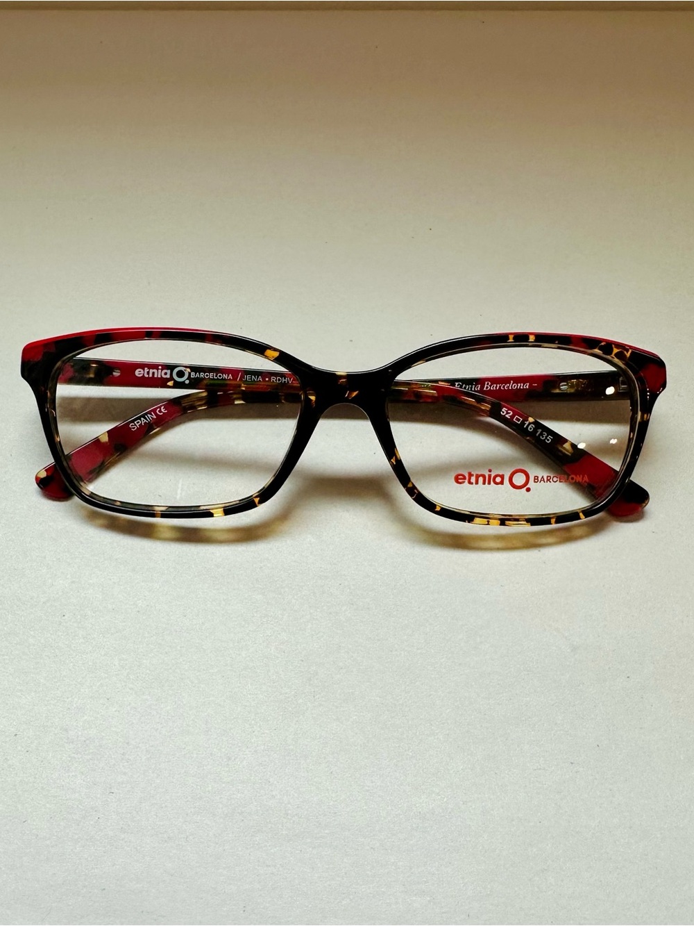 New-Authentic-ETNIA
BARCELONA Eyeglass-JENA-Red Havana
